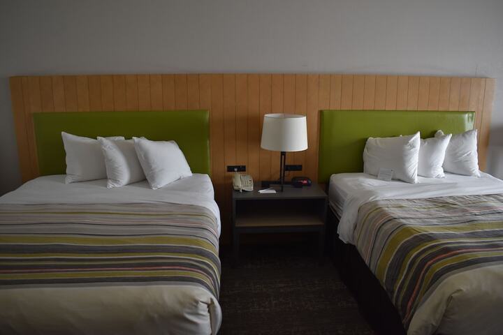 Room 40 of 105