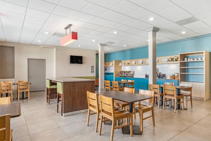 Country Inn & Suites by Radisson Metairie (New Orleans), LA