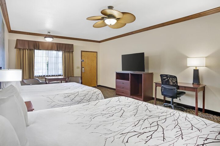 Best Western Plus Yosemite Gateway Inn