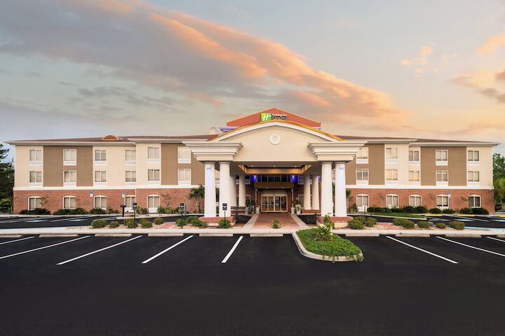 Hotel 5 of 67