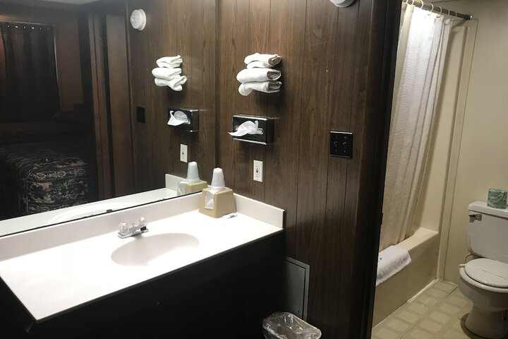 Room 14 of 20