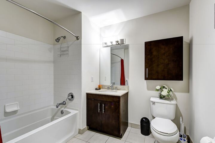 Room 15 of 48