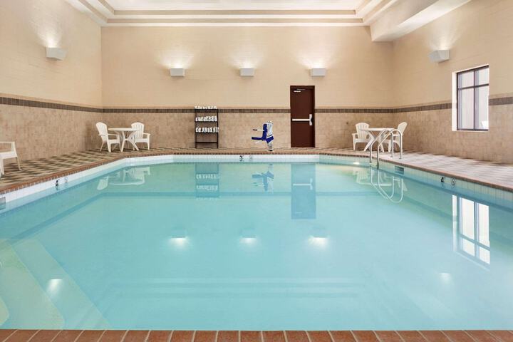 Pool 2 of 28