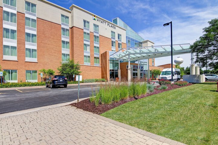 Hyatt Place Chicago / Naperville/Warrenville