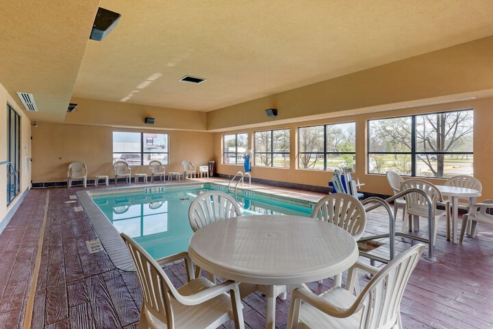 Best Western Seminole Inn & Suites