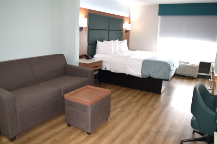 Room 19 of 52