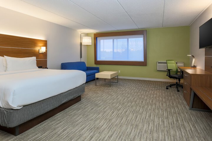 Room 26 of 50