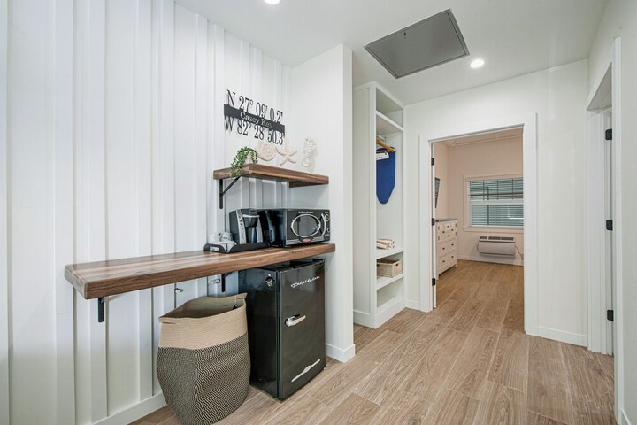 Casey Key Resorts - Beachfront