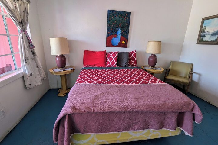 Room 227 of 286