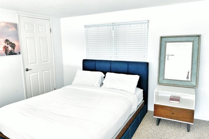 Room 87 of 136