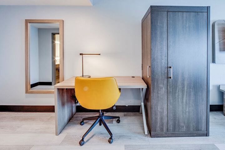 Holiday Inn Express Hotel & Suites Columbus Univ Area - Osu by IHG