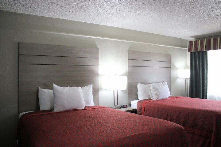 Room 29 of 40