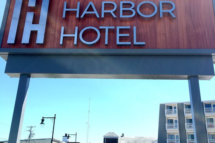 Hotel 2 of 35