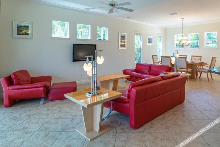 Harbor Landings Condo