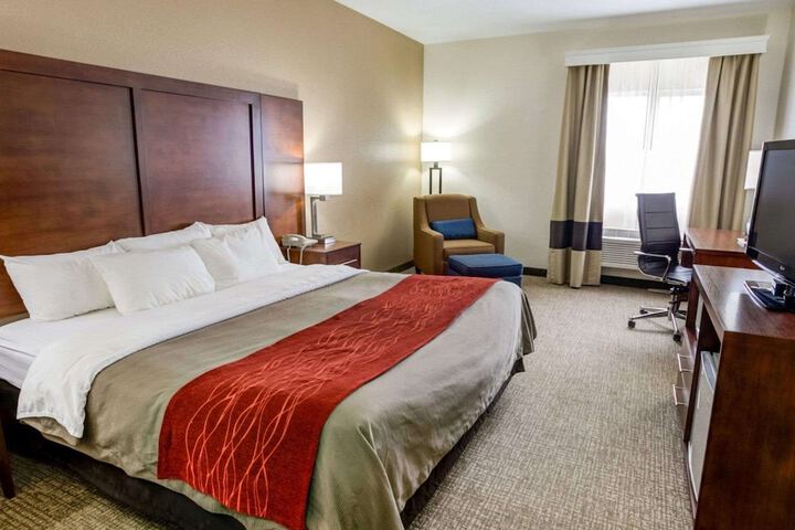 Room 14 of 28