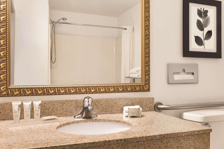 Country Inn & Suites by Radisson Conyers, GA
