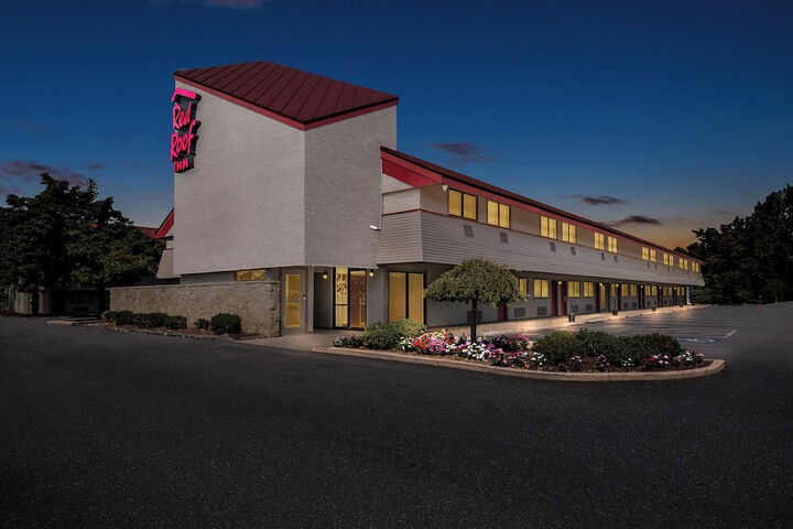 Hotel 3 of 35