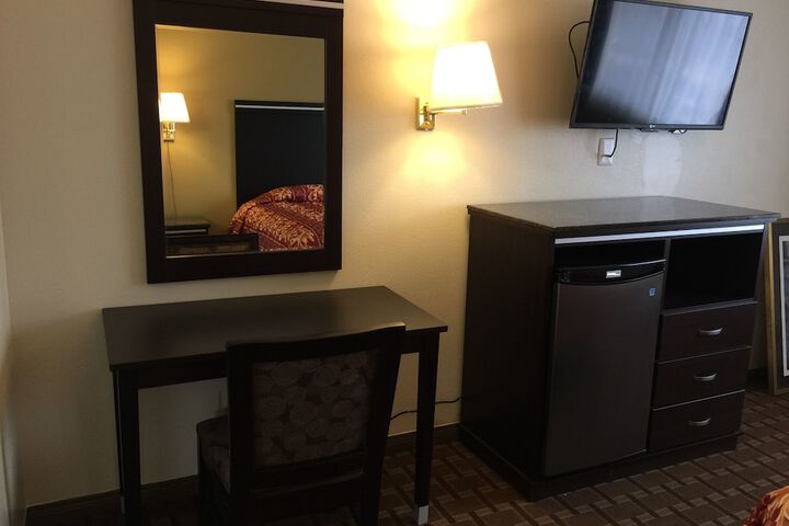 Room 35 of 44