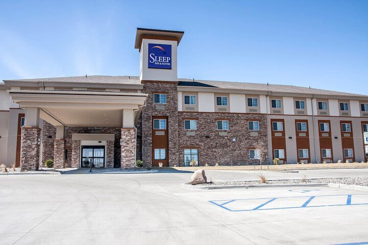 Sleep Inn & Suites Devils Lake