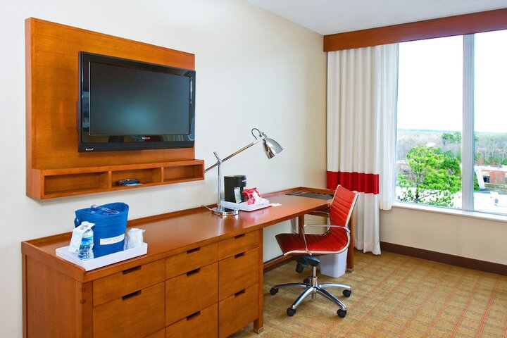 Room 13 of 26