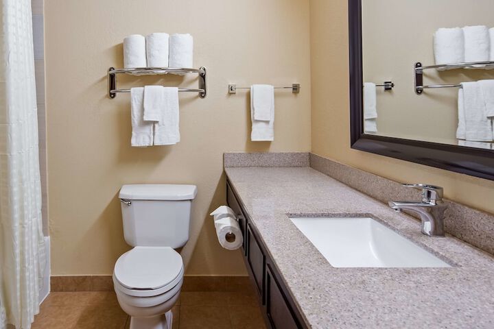 Room 14 of 25