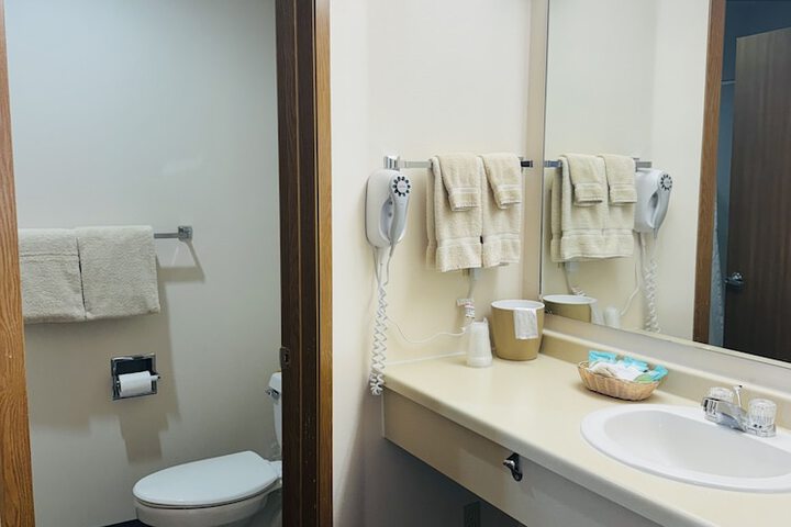 Room 14 of 22