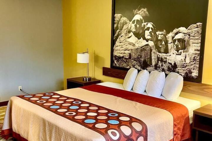 Room 17 of 22