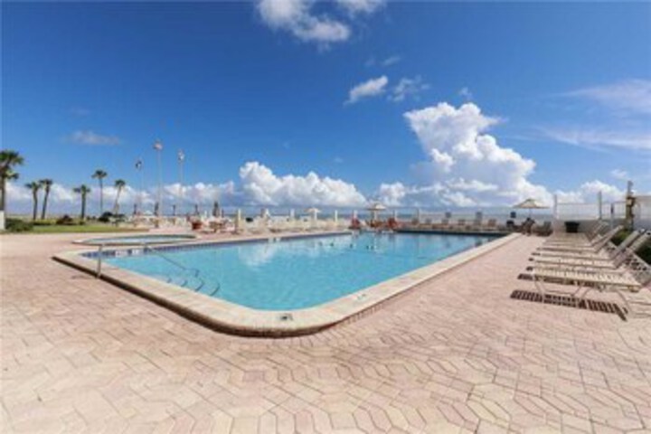 Ocean Jewel 364 Studio Condo