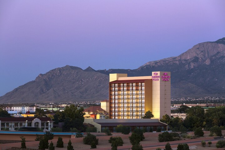 Hotel 4 of 36
