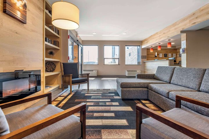 Comfort Inn & Suites Liverpool - Syracuse North