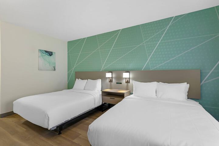 Comfort Inn & Suites Buford near Mall of Georgia