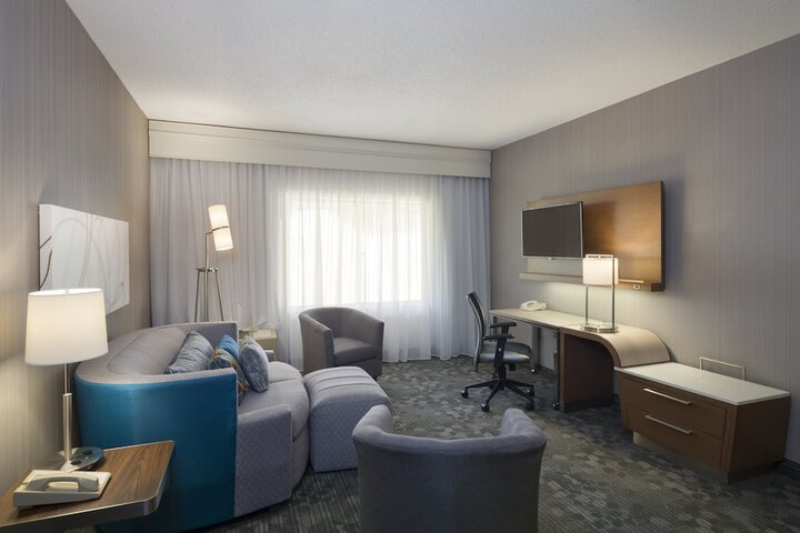 Room 16 of 31
