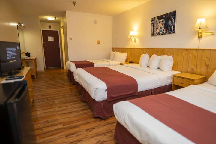 Room 4 of 11