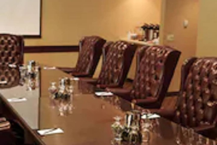 Ontario Airport Hotel & Conference Center