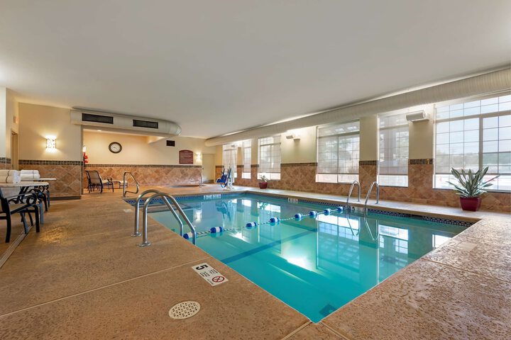 Pool 4 of 50