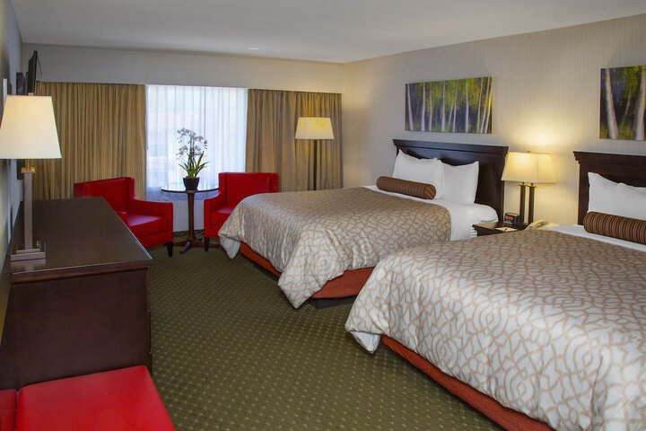 Room 12 of 21