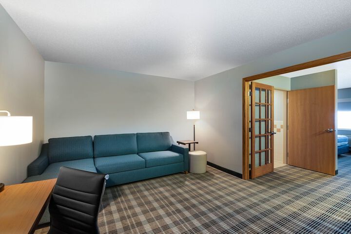 Room 15 of 30