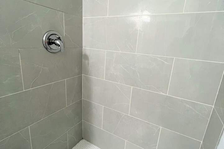 Room 15 of 44