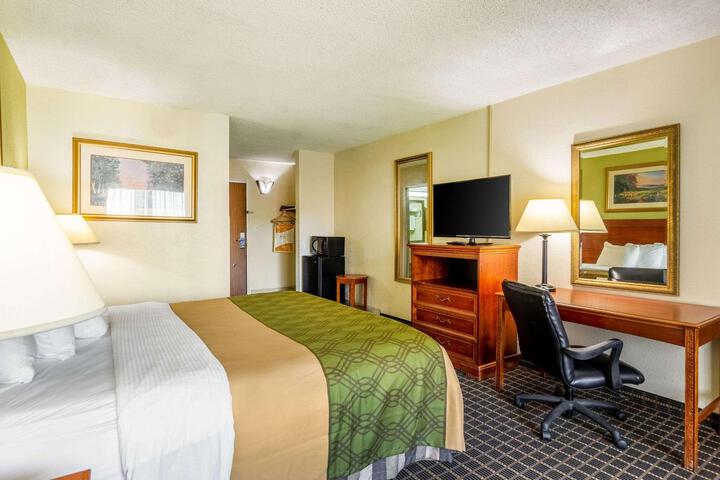 Rodeway Inn Central
