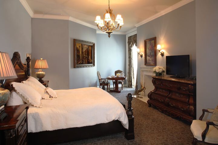 Room 16 of 29