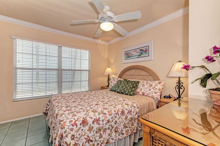 Tradewinds Beach Resort