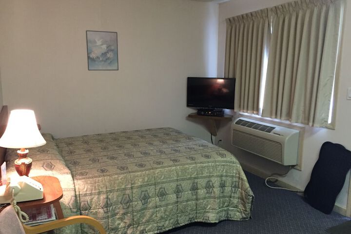 Room 17 of 56