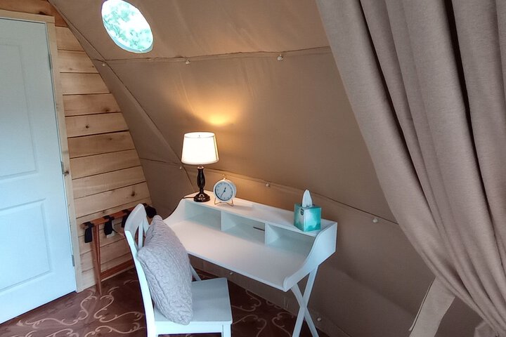 Room 52 of 72