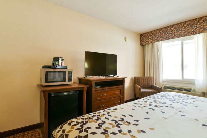 Room 36 of 46