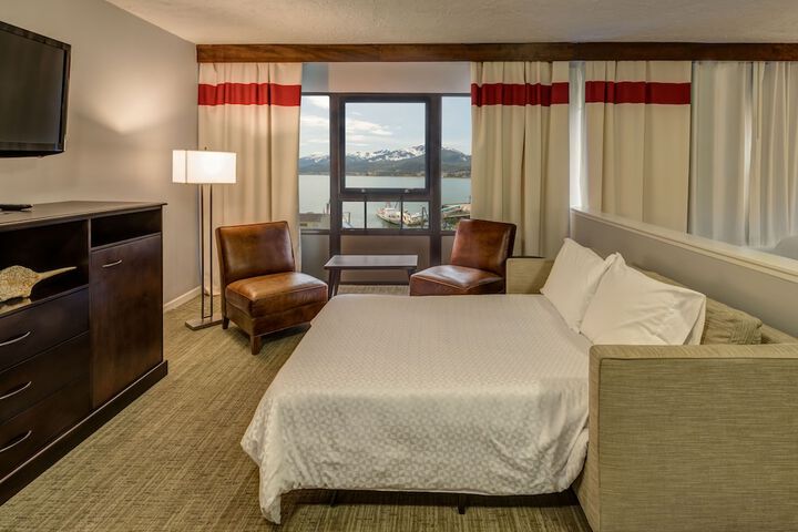 Room 19 of 24