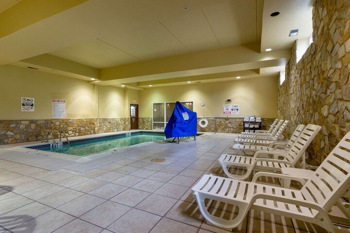 Pool 8 of 48