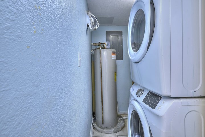 Laundry 105 of 129