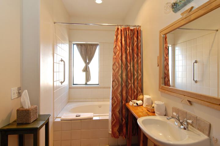 Room 12 of 52