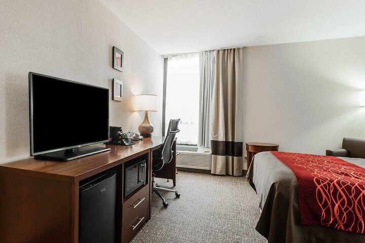 Room 18 of 34