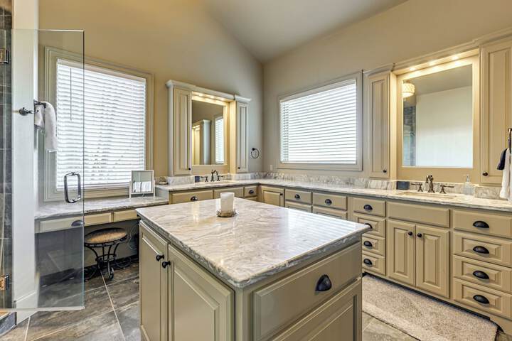 Water Views! Group-friendly Lake Glenville Home